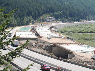 Nighttime Closures on Snoqualmie Pass